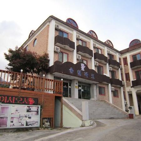 Motel Songwol Park Sokcho Zewnętrze zdjęcie