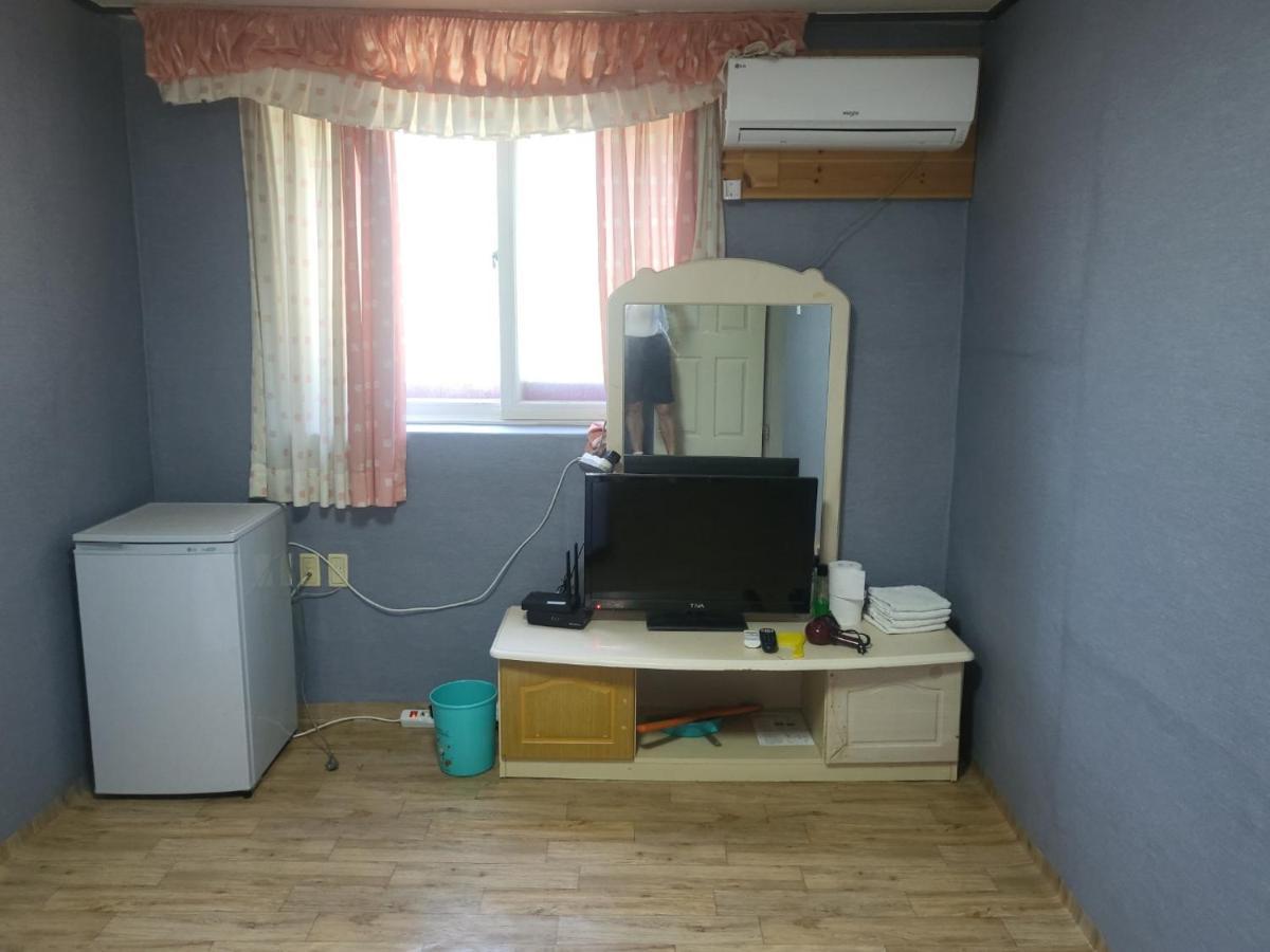 Motel Songwol Park Sokcho Zewnętrze zdjęcie